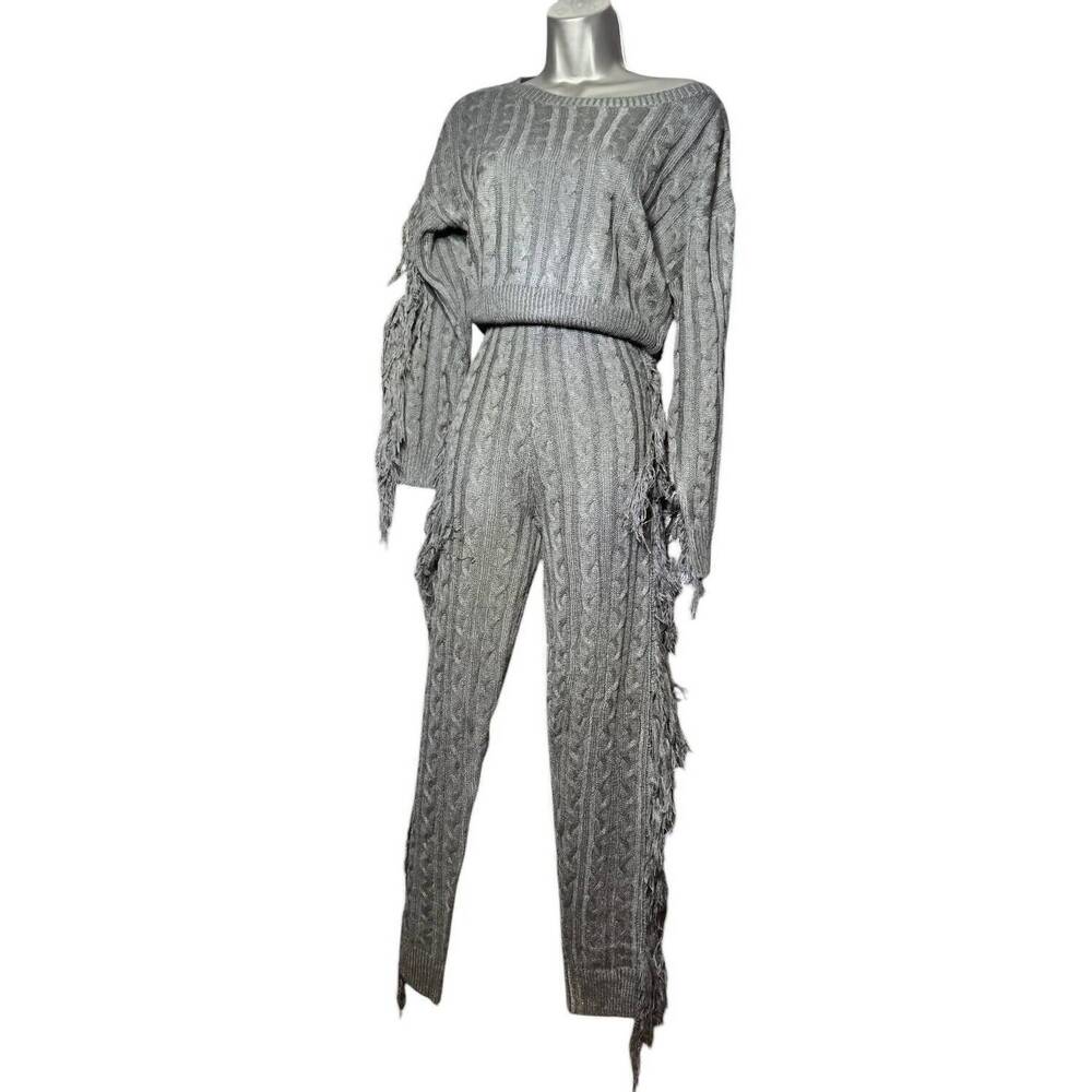 NEW LOVE SENSE women's sweater fringe set in black